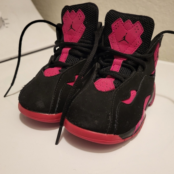 Jordan New Flight Toddler sz 9c - Picture 2 of 6